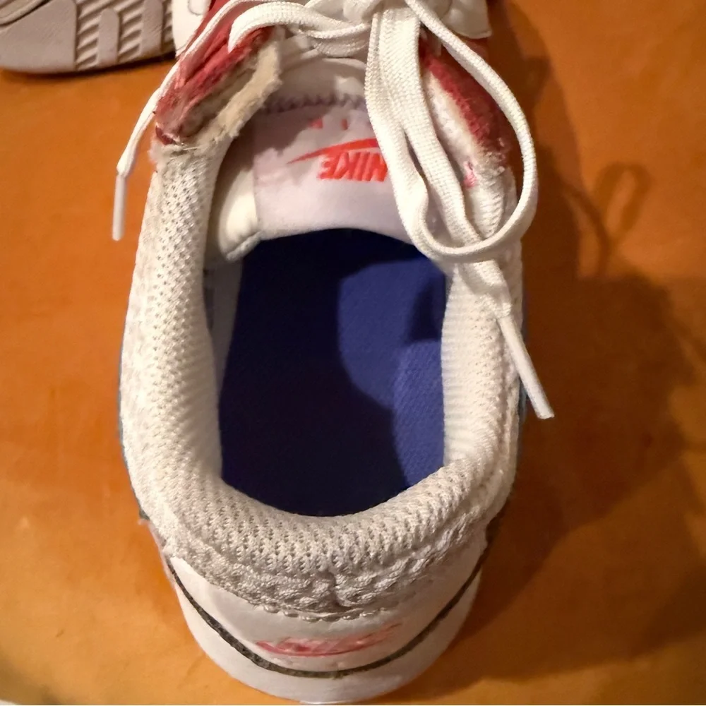 Nike Air Max Excee Women's‎ Shoes Size 8 CD5432-115 White/Sapphire-Pure Violet